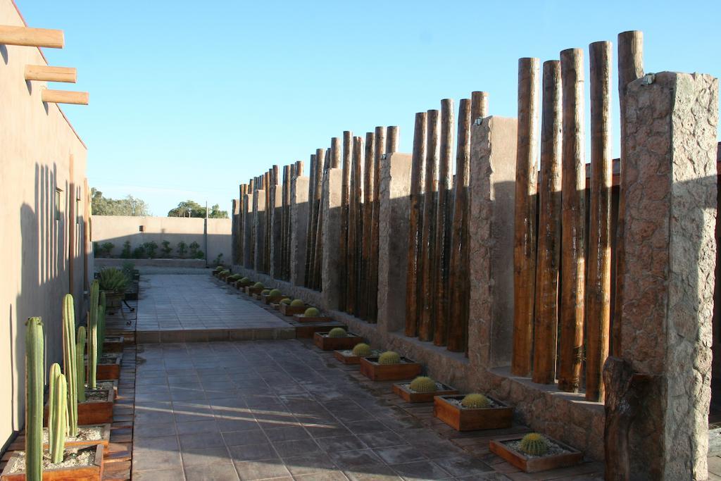 Hotel Noi Bordeloa à Calama Extérieur photo