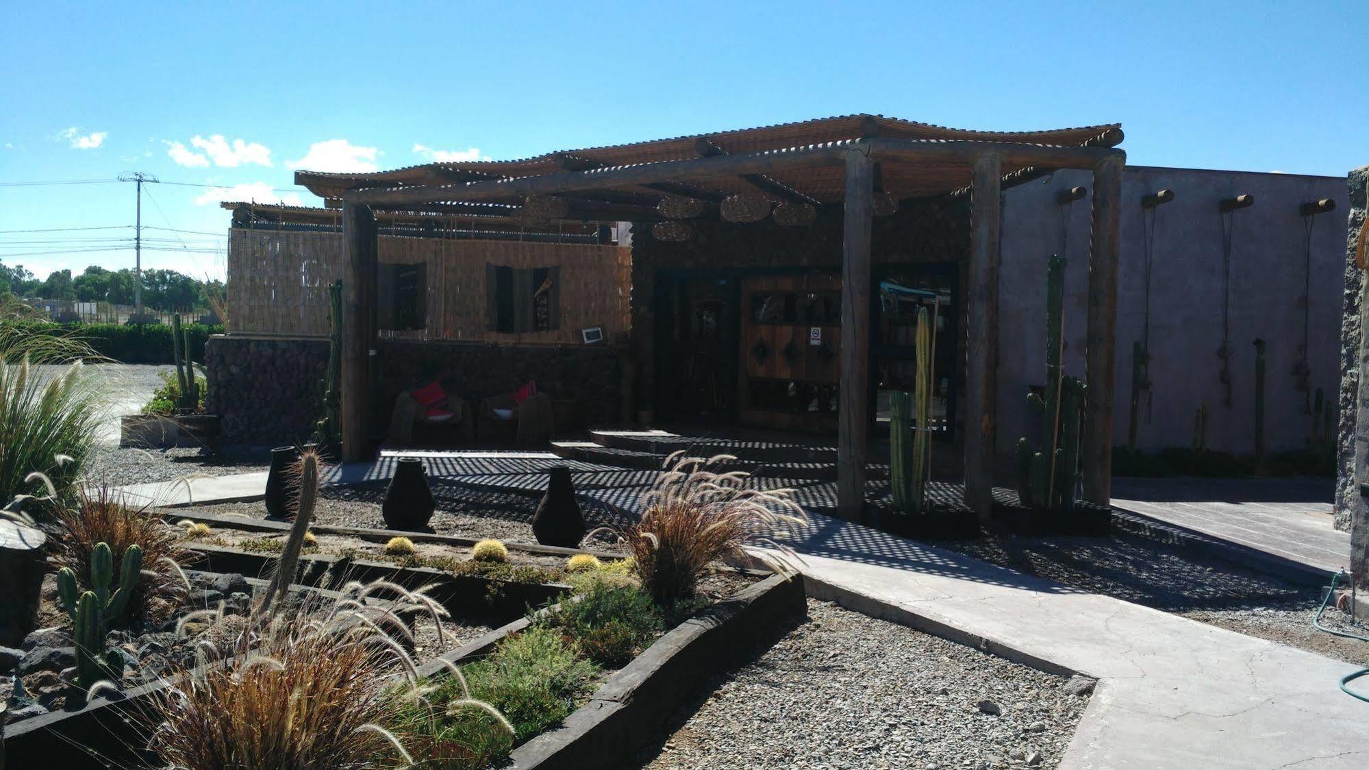 Hotel Noi Bordeloa à Calama Extérieur photo
